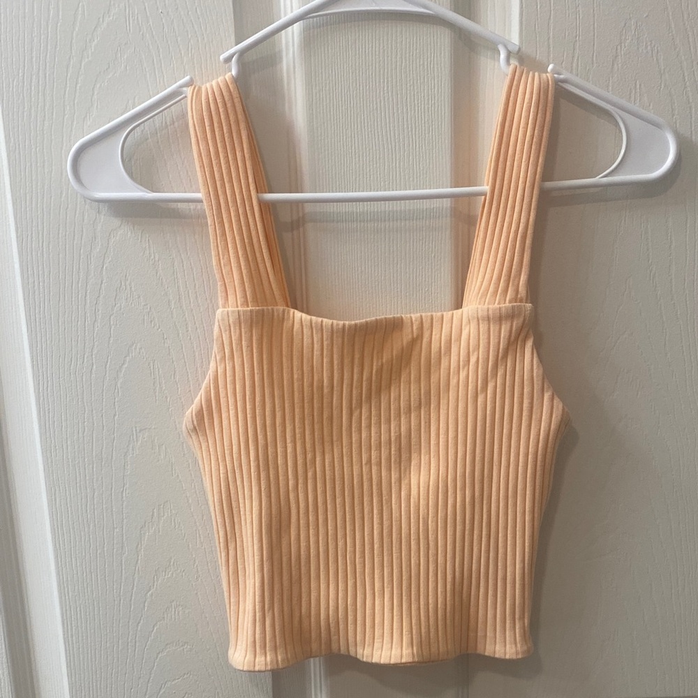 American Eagle Outfitters Peach Ribbed Tank Top